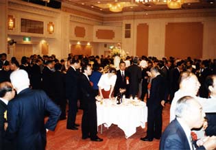 �������e���ꕗ�i